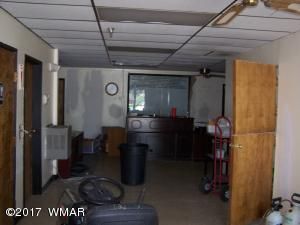 40 S 11th St, Show Low, AZ 85901